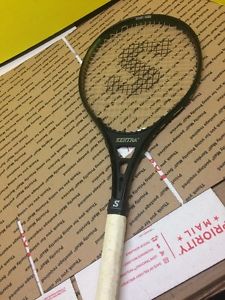Sentra Aquilla XI Tennis Racket  w/Original Cover + FREE Penn Tennis Balls