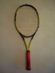 Volkl Classic 10 Pro raqcuet grip size 4 5/8