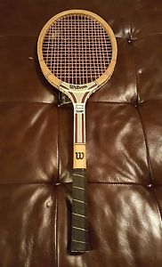 VINTAGE WILSON JIMMY CONNORS PROFESSIONAL CHAMP TENNIS RACQUET - WOOD