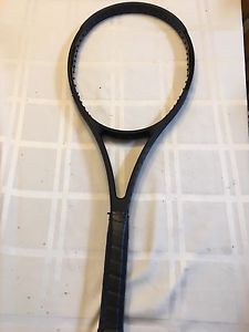 Wilson Pro Staff 97 LS 4 3/8 - Used - Excellent Condition