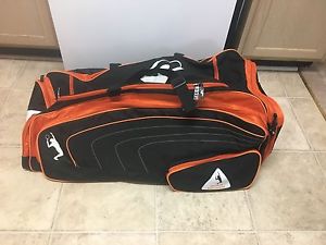 Boris Becker 6 Tennis Racket Carry Bag, fantastic shape