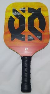 ONIX GRAPHITE INFERNO PICKLEBALL PADDLE ALUMINUM CORE LIGHT STRONG BLACK