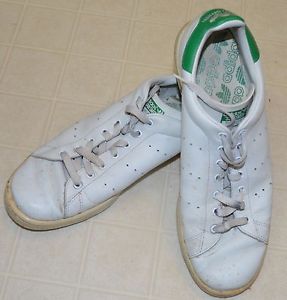 Vintage Adidas Stan Smith tennis shoes  size 10M