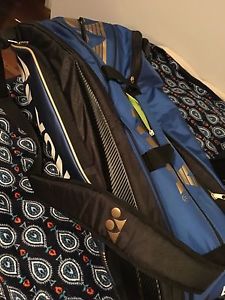 Blue Yonex tennis bag, new,great condition, originally $180