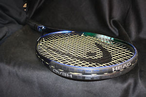Head 660 Genesis tennis racket w/ cover; 4 - 4 1/2 grip