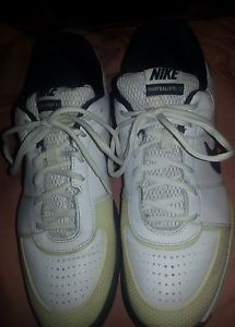 NIKE Courtballistec 1.2  mens size 11.5 Great Color!!
