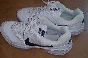 Nike Court Lite Tennis Shoe