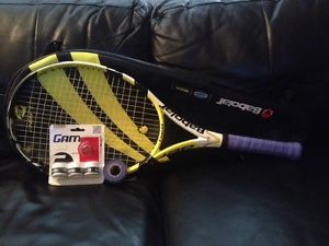 Babolat AeroPro Drive 100 head 10.6 oz 4 3/8 Grip Tennis Racquet