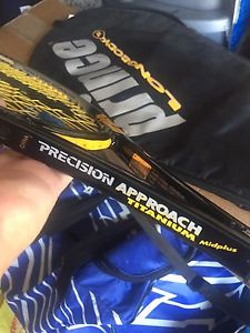 Prince Precision Approach Midplus Tennis Racquet