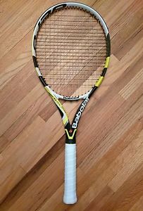 Babolat AeroPro Drive GT 2010 tennis racket, poly/natural gut string, nice shape