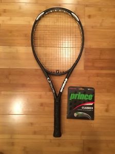 Prince O3 Silver Oversize 118 head 4 3/8 grip (size 3) Tennis RacquetWOW LQQK!