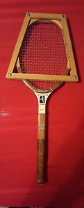Vintage WILSON CHRIS EVERT AUTOGRAPH LIGHT 4 1/8 Wooden Racket w/Press NICE!