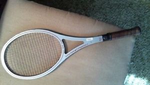 VINTAGE AMF HEAD ARTHUR ASHE COMPETITION 2 BORON FLEX TENNIS RACQUET 4.5 - USA