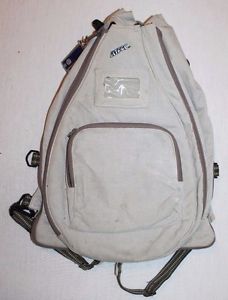 Jet Pac Life of Tennis Bag Lynne Tauchen Tan Shoulder Strap Storage Backpack