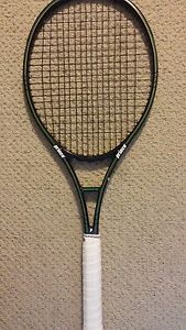 PRINCE  GRAPHITE 100 LB MIDPLUS 28" TENNIS RACQUET ...4 5/8 GRIP ..