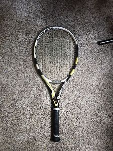 Babolat AeroPro Drive Tennis Racquet image 1