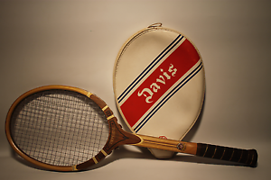 VINTAGE DAVIS IMPERIAL TAD WOODEN CUSTOM MADE 5M TENNIS RACQUET WITH VINYL COVER