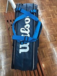 Wilson Tour V Tennis Bag 9 Pack