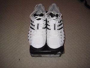NIB WOMENS ADIDAS BARRICADE 2 W TENNIS SNEAKERS - BLACK/WHITE - 7