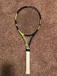 Babolat Pure Aero Tour 4 1/4 Barely Used 9.9/10