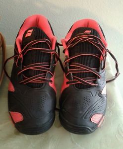BABOLAT WONAN TENNIS SHOES SIZE 5 black/orange