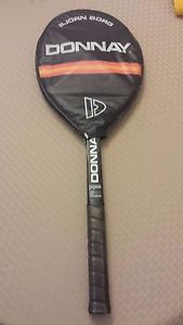 Donnay Allwood Bjorn Borg Tennis Racquet w/Cover and clamp - Light 3 Wood