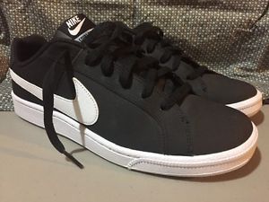 Nike Black Court Royal Sneaker Women's Size 9.5 New