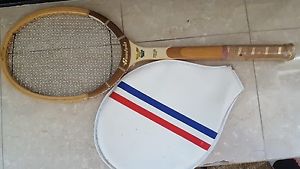 Vtg Goodwin Golden Eagle tennis racquet Speed Flex Glass Fibre Facing. M 4 1/2