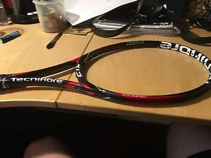 Technifibre T-Fight 315 18x20 4 1/4th grip
