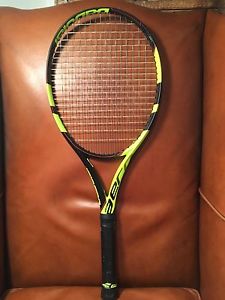 Babolat Pure Aero Tour - Rafael Nadal Tennis Racquet 4 1/4 *very light use*