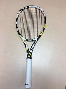 Babolat AeroPro Drive Tennis Racquet 4 5/8 - 9/10. Great Buy!