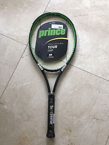 Prince Tour 100P grip size 4 1/4
