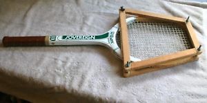 WILSON SOVEREIGN WOODEN TENNIS RACQUET WITH WOODEN PRESS, 4 1/4" GRIP ORIGINAL