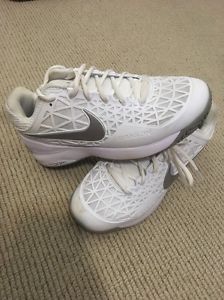 Nike Zoom Tennis Shoes (women's Size 6)