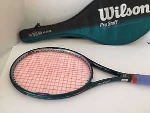 Wilson Pro staff 6.0  95 4 5/8 With Protective Cover Tennis Racquet