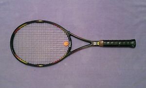 A  Wilson 6.1 Pro Staff Classic 95 (4 1/2 L 4)