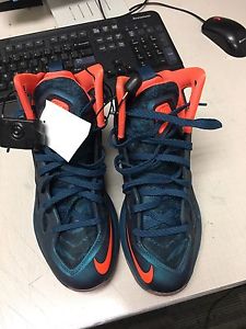 Nike Air Zoom Hyperposite 2- mens size 11.5