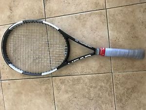Head liquidmetal 8 racquet