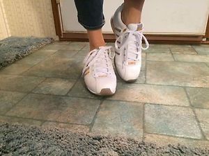 K-Swiss Leather Tennis Shoes
