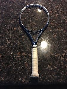 Head Graphene YOUTEK Instinct S Used (Grip: 4 1/4)  Still in Great Shape!!