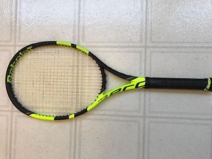 Babolat Pure Aero "VS" 4 3/8 tennis racquet