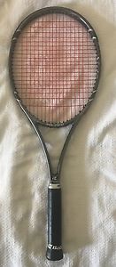 Solinco Pro 10 Racket Outlast String 27" 4 1/2 Grip - DEMO (A-)