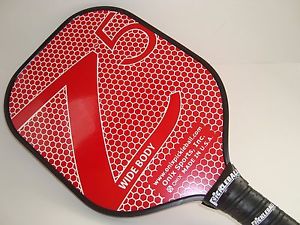 NEW ONIX Z5 COMPOSITE PICKLEBALL PADDLE NOMEX  CORE STRONG LIGHT RED