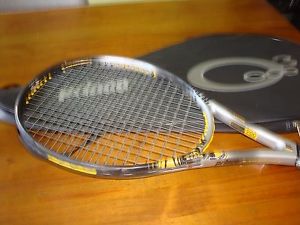 Prince Thunder Ultralite Titanium MidPlus 100 Tennis Racquet - Racket  4 1/2