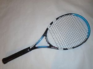 Babolat Pure Drive Team Plus MP 100 Tennis Racquet. 4 1/2.  27.5". VG.