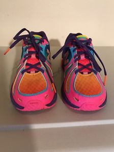 New Balance  Kids Size 3 1/2 Girls