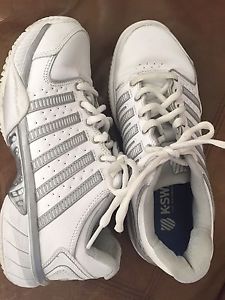 K-Swiss Women's Hypercourt Express Leather Clay Tennis Shoes 7 1/2