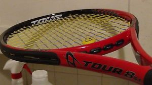 Volkl Tour 8 S.E. F.I.R.E 4 1/2 grip 100sq "great condition"