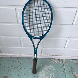 Skiline  JMI  GX-101   VTG tennis racquet  in great condition