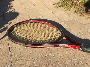 Head Prestige Tour 300 MidPlus Tennis Racquet (102 in2, 4 3/8)
